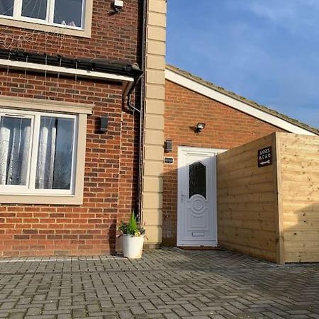 Apartment C, A One Bedroom Flat In South London Carshalton Екстериор снимка